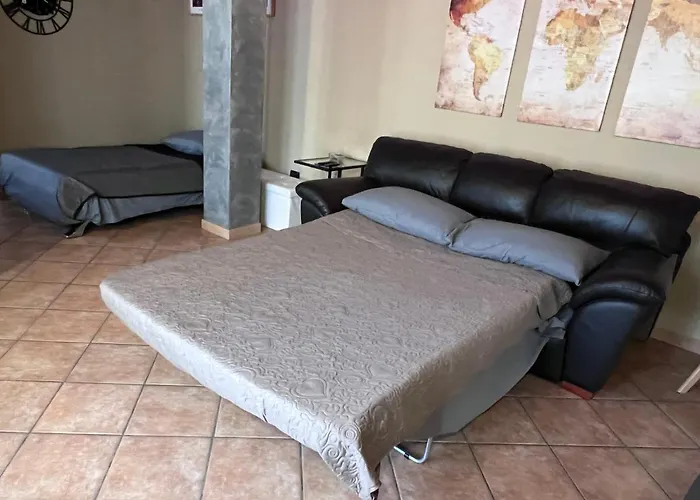 Stea Monolocale Loft In アパート Sommariva del Bosco